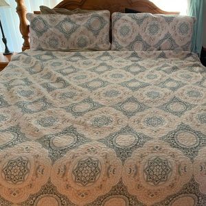King size bedspread set